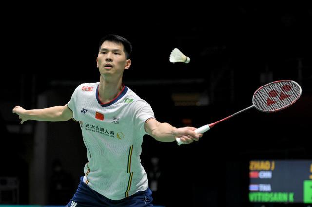 星空体育APP-赵俊鹏遭遇“一轮游” 国羽男单又双叒只剩一人了