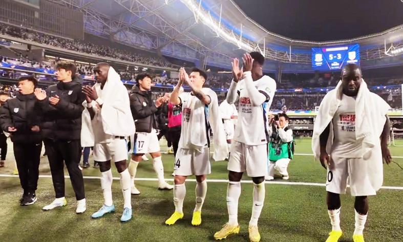 星空体育下载-客场虫回到主场！海港这火力，大连求轻虐！辽宁德比谁输谁将下课